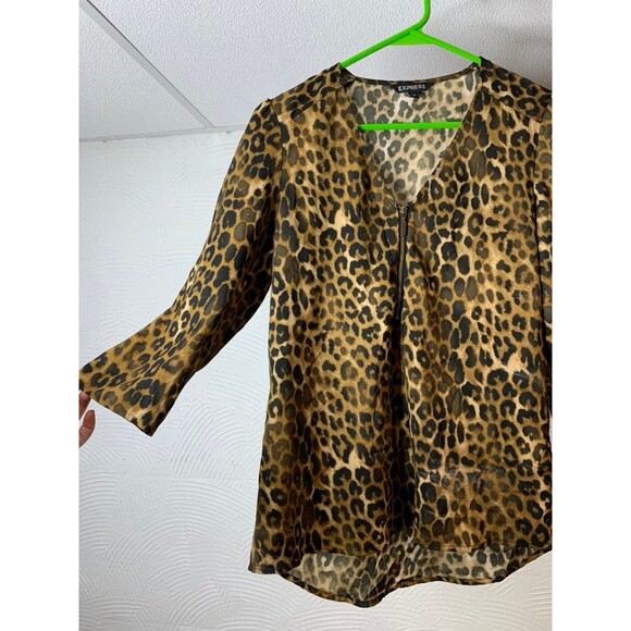 Express Cheetah Blouse Small - Picture 2 of 4